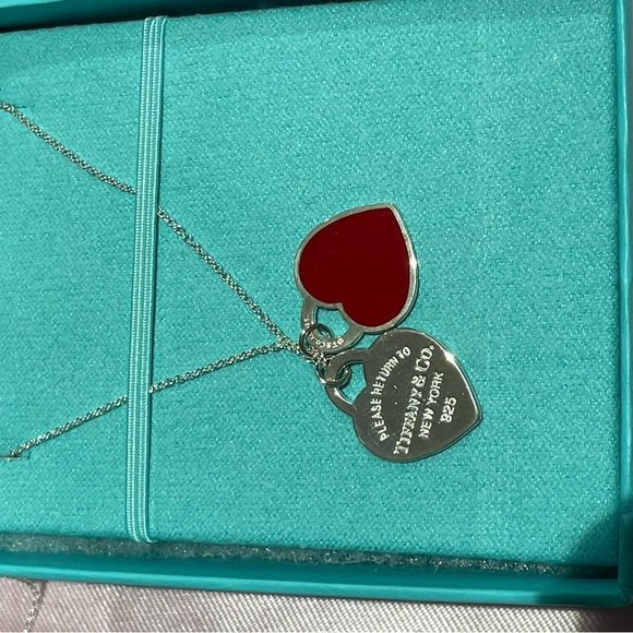Return to Tiffany Double Heart Pendant Necklace- Red Enamel, Adjustable - Picture 7 of 7